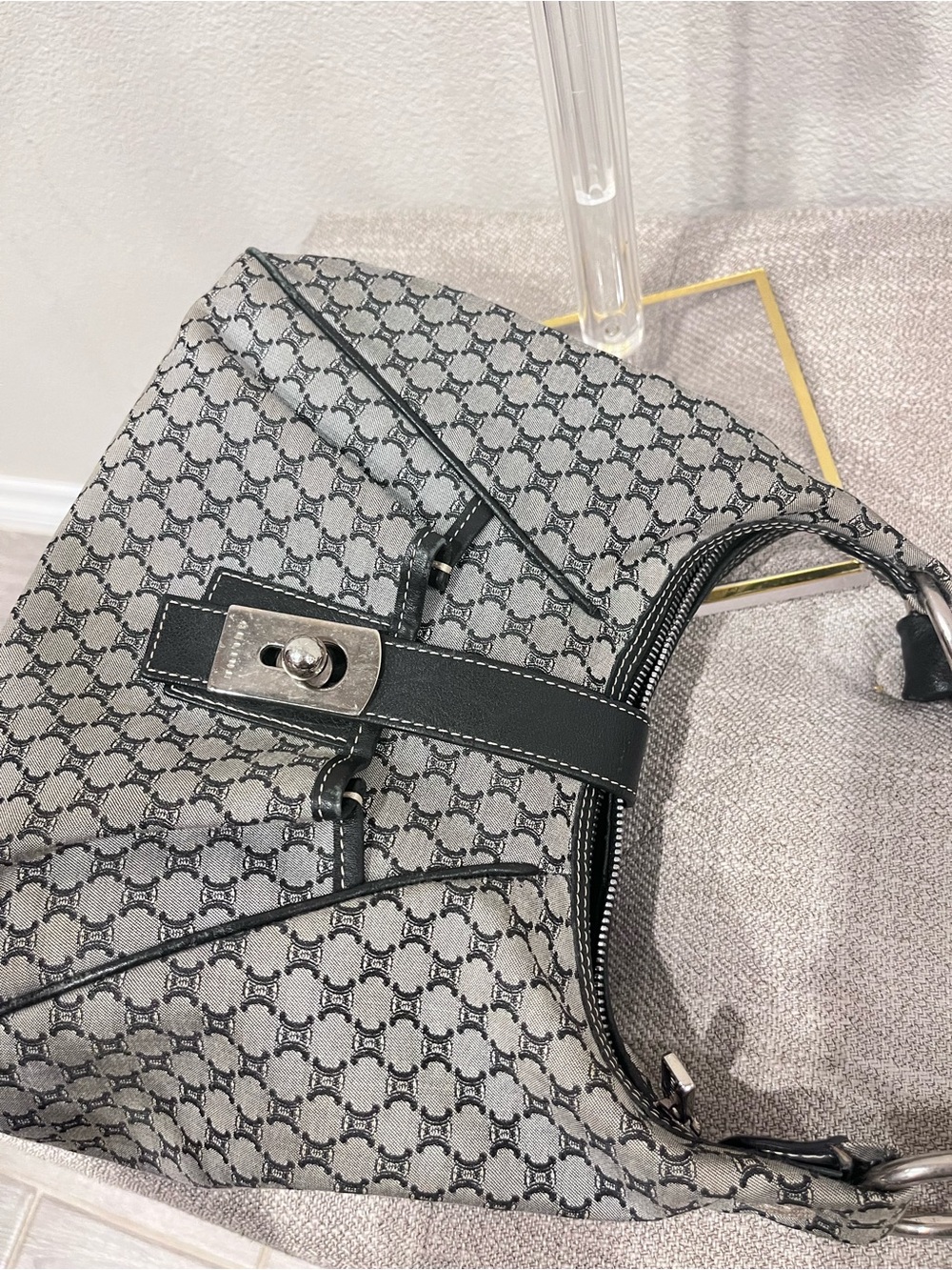 CELINE MACADAM SHOULDER BAG. - Picture 10 of 13